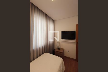 Apartamento à venda com 80m², 3 quartos e 2 vagasQuarto 1