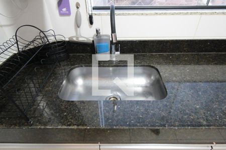 Apartamento à venda com 80m², 3 quartos e 2 vagasCozinha