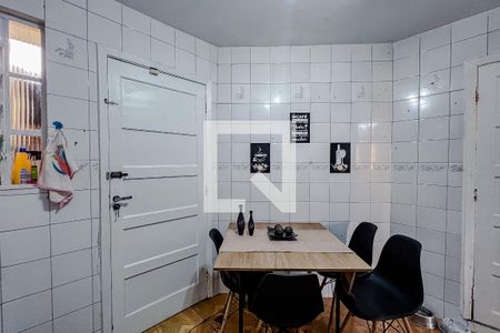 Casa à venda com 90m², 2 quartos e 1 vagaCozinha