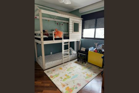 Apartamento à venda com 288m², 4 quartos e 3 vagas Apartamento à venda com 288m², 4 quartos e 3 vagasQuarto