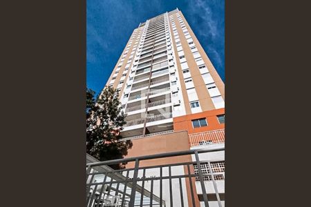 Studio à venda com 37m², 1 quarto e 1 vaga Studio à venda com 37m², 1 quarto e 1 vagaFachada