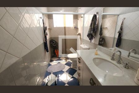 Casa à venda com 150m², 2 quartos e 2 vagas Casa à venda com 150m², 2 quartos e 2 vagasBanheiro 2