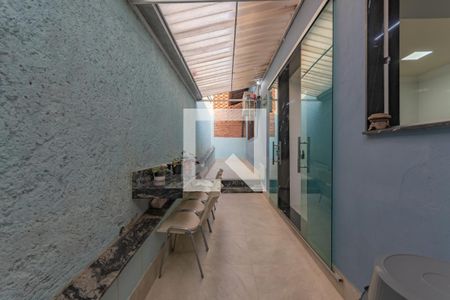 Casa à venda com 320m², 4 quartos e 4 vagas Casa à venda com 320m², 4 quartos e 4 vagasÁrea de Serviço