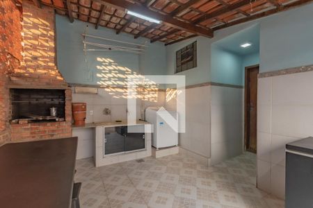 Casa à venda com 320m², 4 quartos e 4 vagas Casa à venda com 320m², 4 quartos e 4 vagasÁrea Gourmet