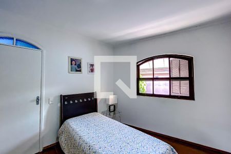 Casa à venda com 180m², 3 quartos e 2 vagasQuarto 2