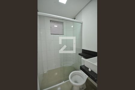 Banheiro de casa para alugar com 1 quarto, 35m² em Vila Nova Mazzei, São Paulo