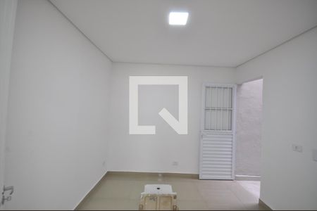 Quarto de casa para alugar com 1 quarto, 35m² em Vila Nova Mazzei, São Paulo