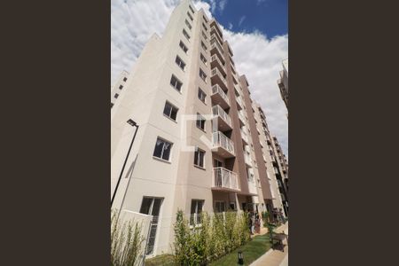 Apartamento à venda com 42m², 2 quartos e 1 vaga Apartamento à venda com 42m², 2 quartos e 1 vagaFachada