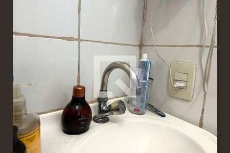Casa à venda com 174m², 3 quartos e 2 vagas Casa à venda com 174m², 3 quartos e 2 vagasBanheiro da Suíte
