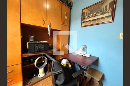 Casa à venda com 174m², 3 quartos e 2 vagas Casa à venda com 174m², 3 quartos e 2 vagasQuarto 3