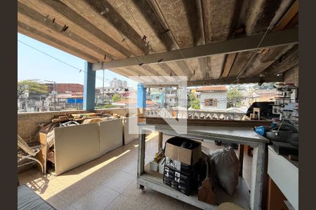 Casa à venda com 174m², 3 quartos e 2 vagas Casa à venda com 174m², 3 quartos e 2 vagasVaranda