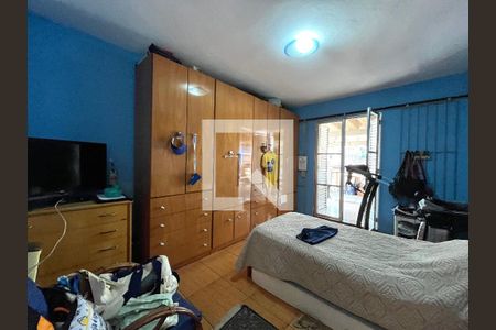 Casa à venda com 174m², 3 quartos e 2 vagas Casa à venda com 174m², 3 quartos e 2 vagasQuarto 2