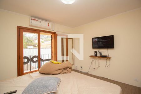 Casa à venda com 360m², 4 quartos e 3 vagas Casa à venda com 360m², 4 quartos e 3 vagasQuarto 4 - Suíte 2