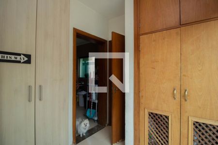 Casa à venda com 360m², 4 quartos e 3 vagas Casa à venda com 360m², 4 quartos e 3 vagasQuarto de Serviço