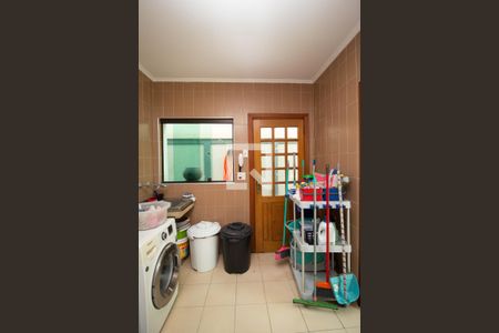 Casa à venda com 360m², 4 quartos e 3 vagas Casa à venda com 360m², 4 quartos e 3 vagasÁrea de Serviço