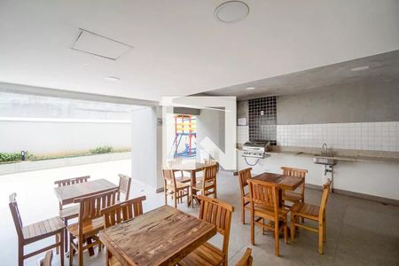 Apartamento à venda com 84m², 3 quartos e 1 vaga Apartamento à venda com 84m², 3 quartos e 1 vagaÁrea comum - Churrasqueira