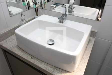 Apartamento à venda com 84m², 3 quartos e 1 vaga Apartamento à venda com 84m², 3 quartos e 1 vagaBanheiro da Suíte