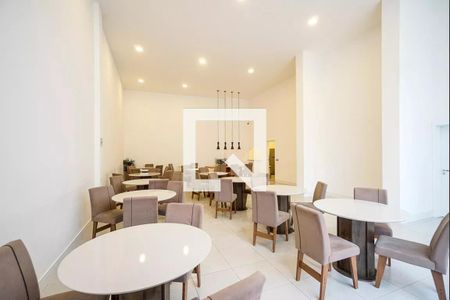 Apartamento à venda com 84m², 3 quartos e 1 vaga Apartamento à venda com 84m², 3 quartos e 1 vagaÁrea comum - Salão de festas