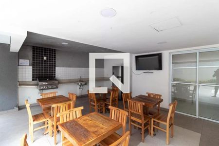 Apartamento à venda com 84m², 3 quartos e 1 vaga Apartamento à venda com 84m², 3 quartos e 1 vagaÁrea comum - Churrasqueira