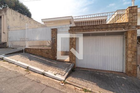 Casa à venda com 150m², 3 quartos e 2 vagasFachada
