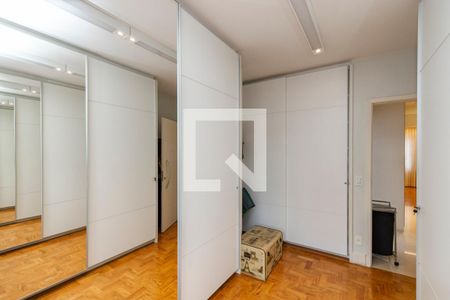 Casa à venda com 265m², 3 quartos e 4 vagas Casa à venda com 265m², 3 quartos e 4 vagasQuarto 2