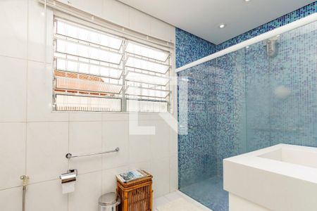Casa à venda com 265m², 3 quartos e 4 vagas Casa à venda com 265m², 3 quartos e 4 vagasBanheiro