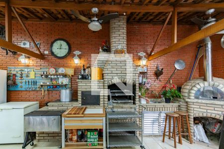 Casa à venda com 265m², 3 quartos e 4 vagas Casa à venda com 265m², 3 quartos e 4 vagasÁrea comum