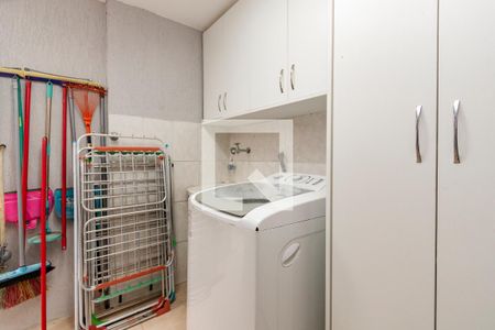 Casa à venda com 265m², 3 quartos e 4 vagas Casa à venda com 265m², 3 quartos e 4 vagasLavanderia