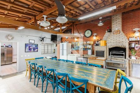 Casa à venda com 265m², 3 quartos e 4 vagas Casa à venda com 265m², 3 quartos e 4 vagasÁrea comum