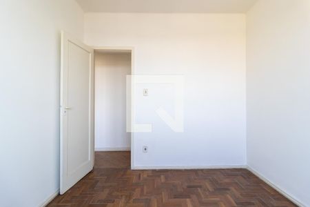 Apartamento à venda com 77m², 3 quartos e 1 vaga Apartamento à venda com 77m², 3 quartos e 1 vagaQuarto 2