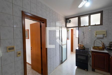 Apartamento à venda com 98m², 3 quartos e 3 vagas Apartamento à venda com 98m², 3 quartos e 3 vagasCozinha