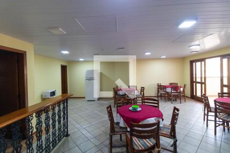 Apartamento à venda com 98m², 3 quartos e 3 vagas Apartamento à venda com 98m², 3 quartos e 3 vagasÁrea comum - Salão de festas