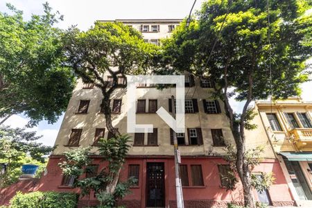 Apartamento à venda com 67m², 1 quarto e sem vagaFachada