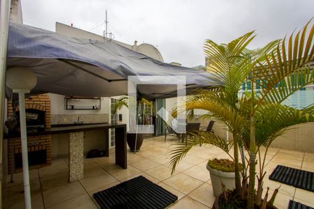 Apartamento à venda com 168m², 2 quartos e 3 vagas Apartamento à venda com 168m², 2 quartos e 3 vagasEspaço gourmet/Cobertura