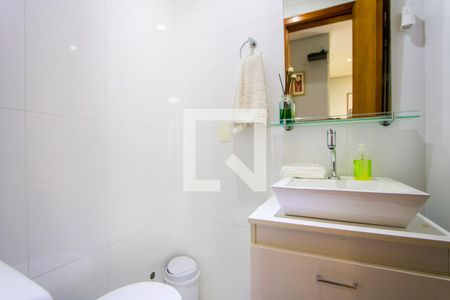 Apartamento à venda com 168m², 2 quartos e 3 vagas Apartamento à venda com 168m², 2 quartos e 3 vagasLavabo 1