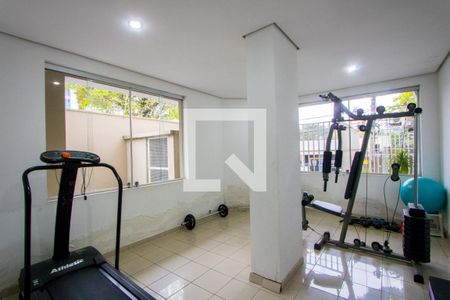 Apartamento à venda com 168m², 2 quartos e 3 vagas Apartamento à venda com 168m², 2 quartos e 3 vagasÁrea comum - Academia