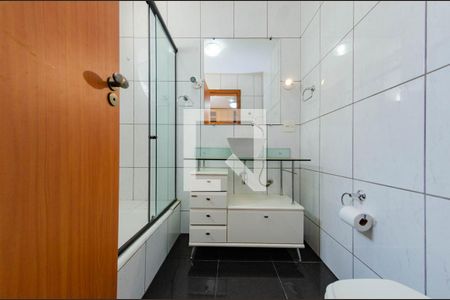 Apartamento à venda com 150m², 4 quartos e 2 vagas Apartamento à venda com 150m², 4 quartos e 2 vagasBanheiro suíte 1