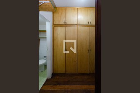 Apartamento à venda com 150m², 4 quartos e 2 vagas Apartamento à venda com 150m², 4 quartos e 2 vagasQuarto de serviço