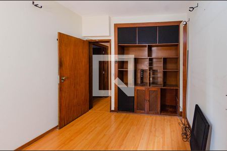 Apartamento à venda com 150m², 4 quartos e 2 vagas Apartamento à venda com 150m², 4 quartos e 2 vagasQuarto 2