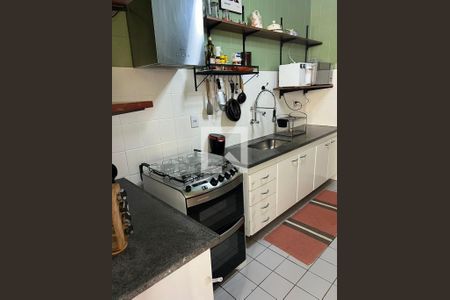 Apartamento à venda com 220m², 4 quartos e 4 vagasCozinha