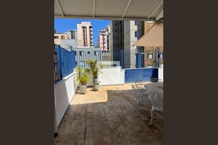 Apartamento à venda com 220m², 4 quartos e 4 vagasÁrea comum - Churrasqueira