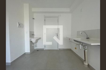Apartamento à venda com 34m², 2 quartos e sem vaga Apartamento à venda com 34m², 2 quartos e sem vagaSala/Cozinha