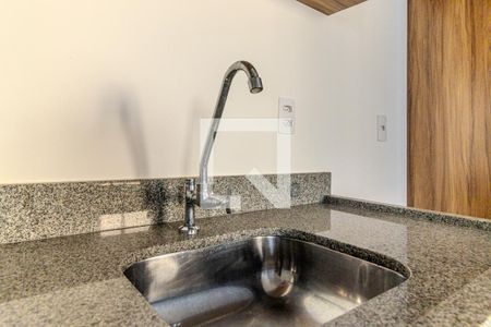 Cozinha de apartamento para alugar com 1 quarto, 33m² em Vila Buarque, São Paulo