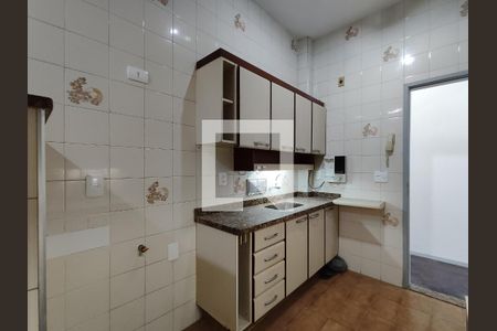 Apartamento à venda com 63m², 2 quartos e 1 vaga Apartamento à venda com 63m², 2 quartos e 1 vagaCozinha