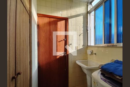 Apartamento à venda com 238m², 4 quartos e 3 vagas Apartamento à venda com 238m², 4 quartos e 3 vagasÁrea de Serviço