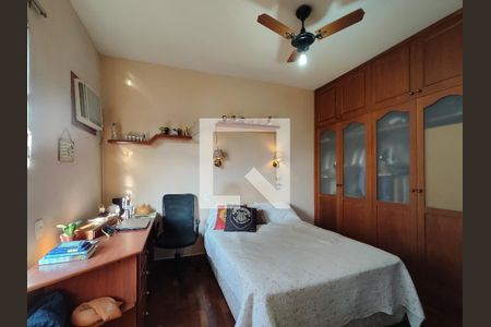 Apartamento à venda com 238m², 4 quartos e 3 vagas Apartamento à venda com 238m², 4 quartos e 3 vagasSuíte