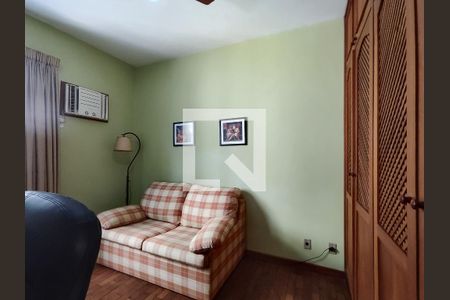 Apartamento à venda com 238m², 4 quartos e 3 vagas Apartamento à venda com 238m², 4 quartos e 3 vagasQuarto 1