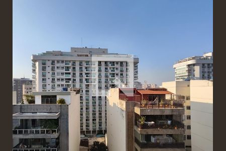 Apartamento à venda com 238m², 4 quartos e 3 vagas Apartamento à venda com 238m², 4 quartos e 3 vagasVista