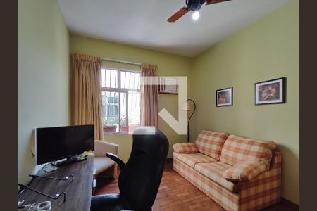 Apartamento à venda com 238m², 4 quartos e 3 vagas Apartamento à venda com 238m², 4 quartos e 3 vagasQuarto 1