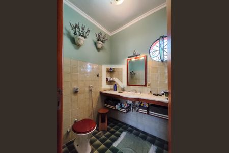 Apartamento à venda com 238m², 4 quartos e 3 vagas Apartamento à venda com 238m², 4 quartos e 3 vagasBanheiro da Suíte 2